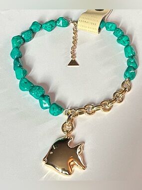 Anthropologie fish pendant necklace - turquoise resin beads - gold-tone  chain